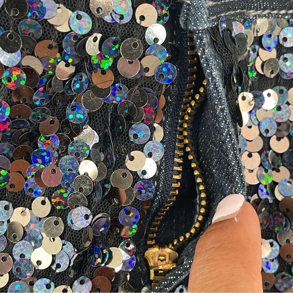 Justice Girl’s Full Sequin Front Frayed Hem Premium Denim Shorts Size 12.5 - Picture 5 of 13